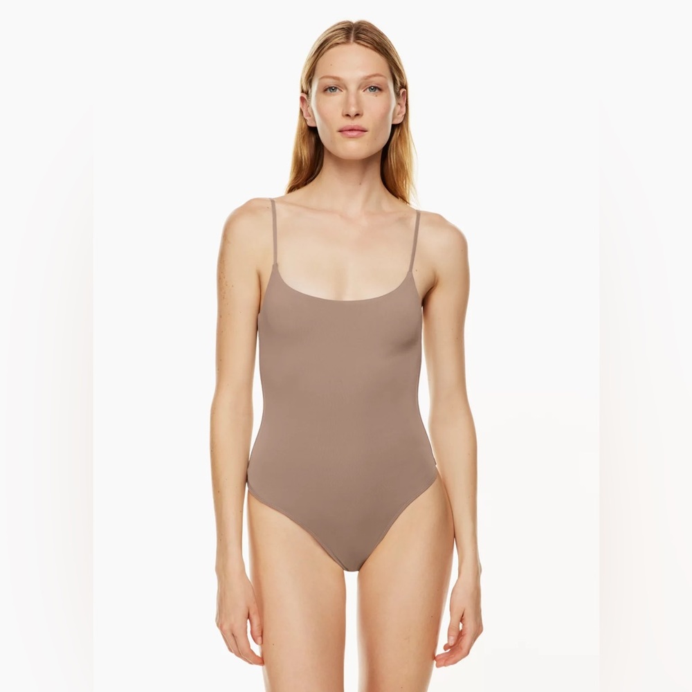 Babaton Taupe Scoop Neck Bodysuit